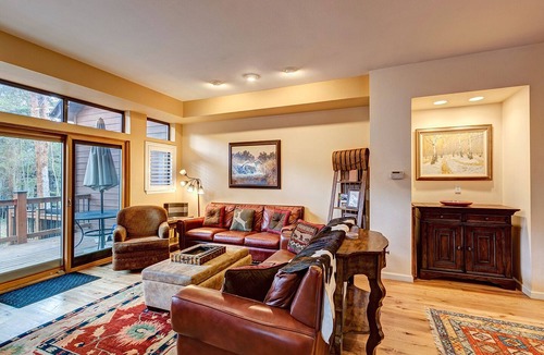 Warrior's Mark House | Spacious townhome, walk to downtown, private hot tub!
