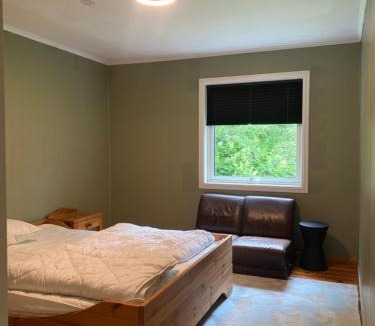 Odda Apartment | Spacious Trolltunga Apartment 1st floor, Good parking