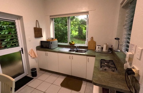 Muri Apartment | Spacious Tropical Oasis | Moko