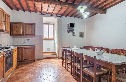 Gambassi Terme House | Spacious Tuscany Retreat