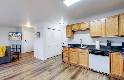 Brighton Condo | Spacious Two-Bed Updated Near DIA easy Denver Access