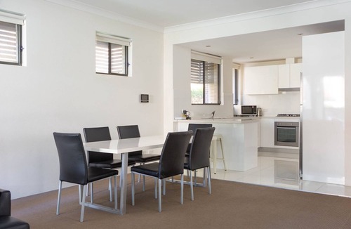 Westmead Apartment | Spacious Two-Bedroom Apartment near Hospital