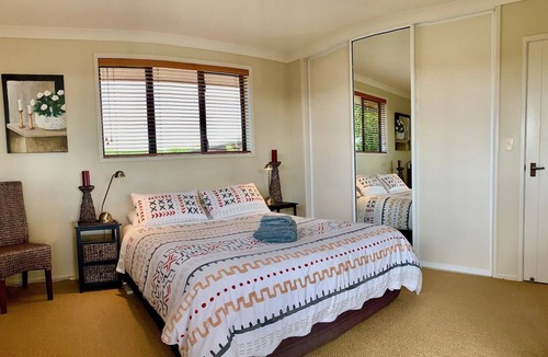 Bombay Bed & Breakfast | Spacious Two Bedroom Suite Perfect for Families