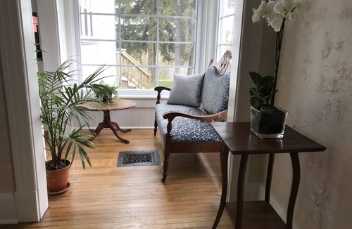 Clifton Springs House | Spacious updated private home, quiet neighborhood, walk to downtown.