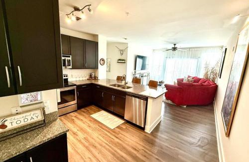 Third Ward Apartment | Spacious Uptown luxury Escape