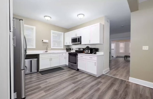 Hartford House | Spacious Urban Townhouse Groups and Family