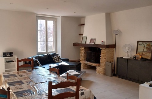 Saint-Yzans-de-Medoc House | Spacious village house 30 minutes from the ocean