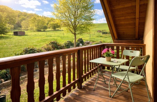 Tiefenthal Apartment | Spacious vacation apartment in a quiet location with lots of nature. Pet friendly!