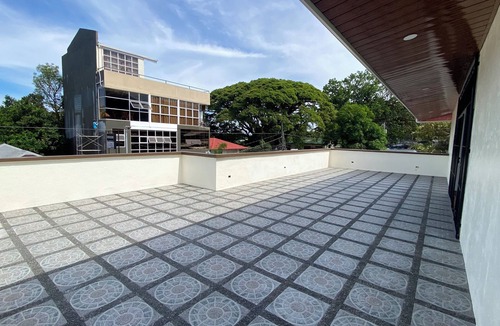Valencia House | Spacious vacation Home in a prime location in Valencia, Negros Oriental