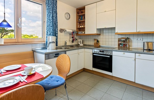 Denkingen Apartment | "Spacious vacation rental with a garden," private terrace, mountain views, and Wi-Fi