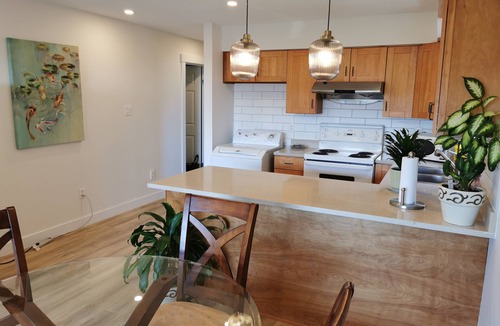 Sunset House | Spacious Vancouver Home to Spend Your Wonderful Moments