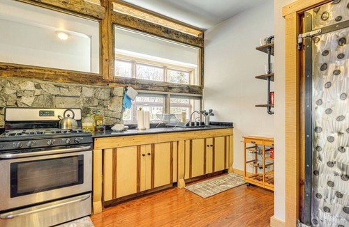 Stratton House | Spacious Vermont Ski House w/Mountain Views
