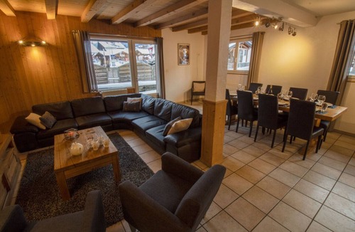 Morzine Ski Chalet | Spacious & Very Central 10 Person Chalet - 40m from Pleney Lift