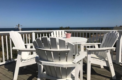The Pines House | Spacious Victorian Home with Ocean Views, Private Elevator & Steps to Beach