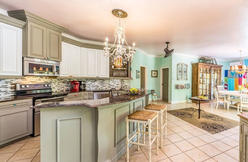 Leeward Settlement Villa | Spacious Villa for Families & Groups Pool + Waterslide. Rent 4 or 5 Bedrooms