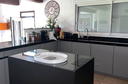 Montauroux Villa | SPACIOUS VILLA MIMOZA