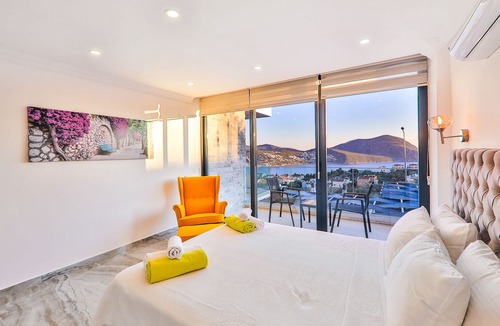 Antalya City Centre Villa | Spacious villa! perfect for holiday! Views over Kalkan. 5-10 walk to beach& Town