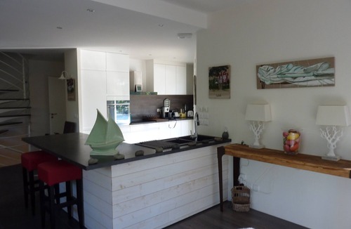 Arcachon Villa | Spacious villa, sunny, heated pool in Arcachon le Moulleau