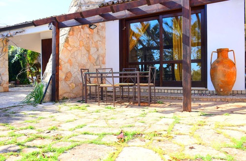 Copertino Villa | Spacious villa surrounded by greenery, ideal for groups(Numerous all inclusive services)