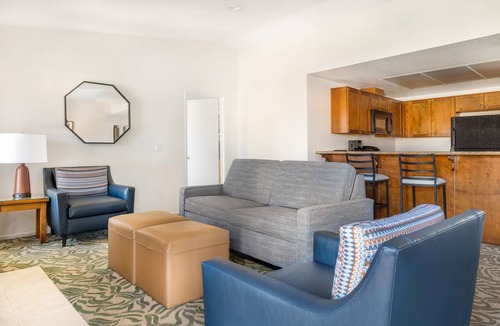 San Diego Country Estates Apartment | Spacious Villa w/Full Kitchen, Swimming Pools & Tennis Courts in Ramona