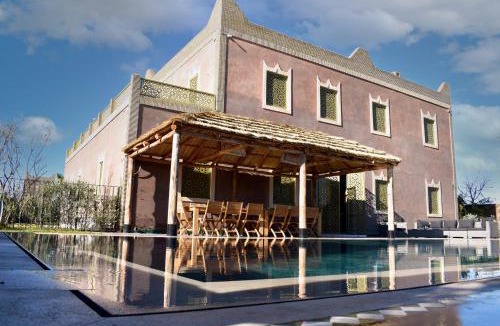 Annakhil Villa | Spacious villa with pool in Marrakech 448 m² mountain view