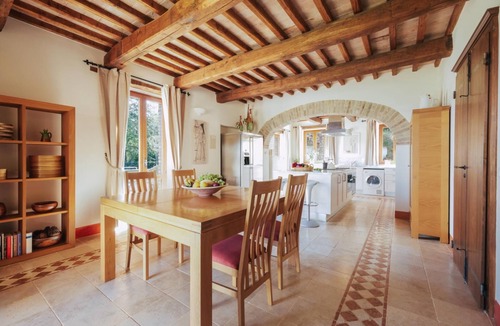 Lisciano Niccone Villa | Spacious Villa with Private Pool, Stunning Views, and Watersports