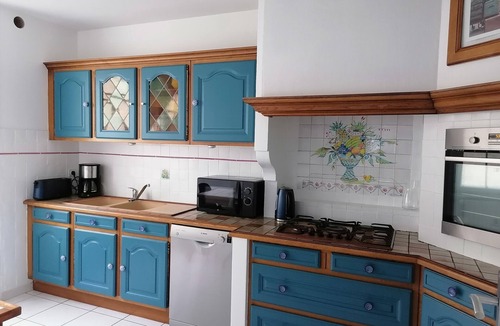 Saint-Nic House | Spacious villa with sea view, 200 m from the beach.