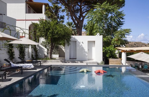 Malfa Villa | Spacious villa with terrace and pool. Sea views of Panarea and Stromboli.