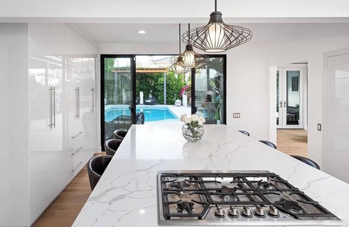 Westwood Villa | Spacious villa with 8 bedrooms and WiFi, fitness room in wonderful Los Angeles