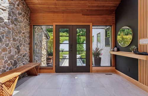 West Conshohocken House | Spacious Villanova Home – Ideal for Extended Stays & Gatherings
