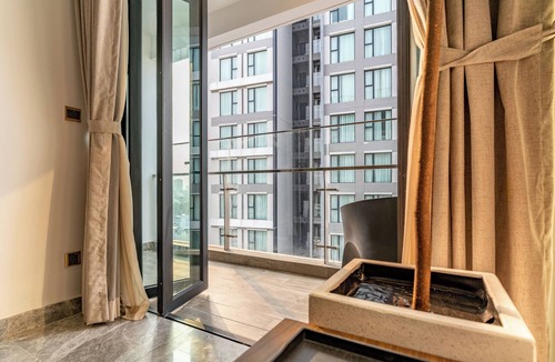 District 1 Apartment | Spacious 3BR apt @D1Mension with Netflix/pool/gym/sauna - pet friendly