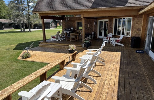 Hessel House | Spacious Waterfront Home in Hessel - Perfect for large families! Pet Friendly.