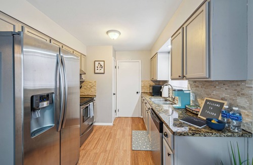 Ottawa House | Spacious & well designed 3br/1.5ba w/Fiber Wi-Fi!