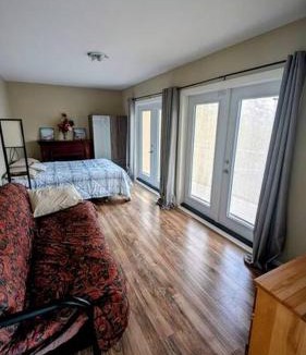 West Kelowna Estates House | Spacious West Kelowna Home that is great for family, friends, or business trip!