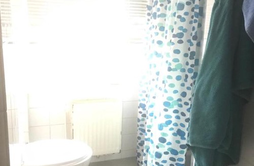 Hakenfelde Apartment | Spandau möblierte 1zimmer Wohnung mit Garten und große Küche
