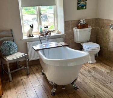 Stoke-sub-Hamdon House | Spaniel Cottage with views of Ham hill, Stoke sub Hamdon