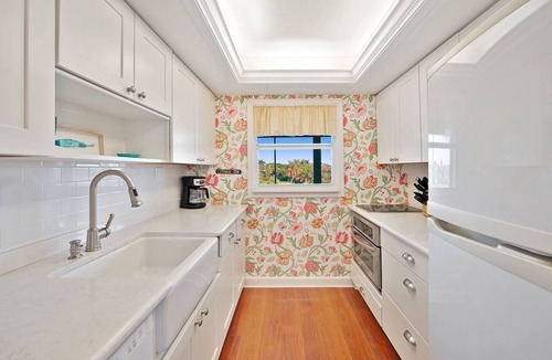 Sanibel Condo | Spanish Cay E6: Gorgeous Updates with River Views!