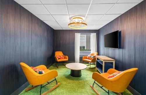Alpharetta Hotel | Spark by Hilton Alpharetta Roswell