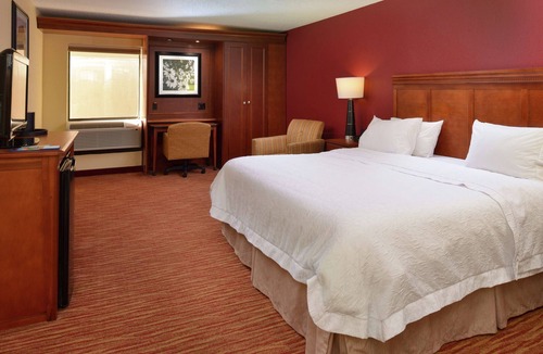Pickerington Hotel | Spark by Hilton Columbus East Pickerington