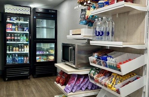 Fort Wayne Hotel | Spark by Hilton Fort Wayne