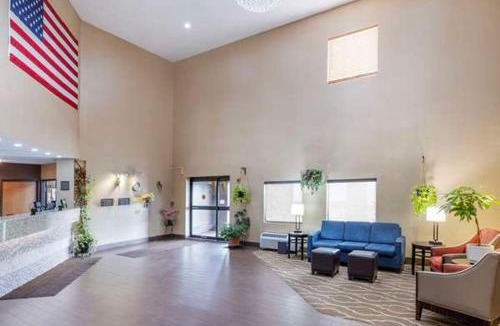 Grain Valley Hotel | Spark by Hilton Grain Valley Kansas City