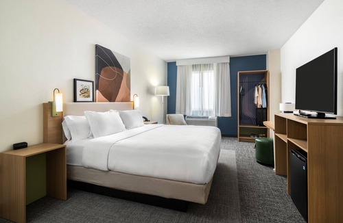 Parker Hotel | Spark by Hilton Parker Denver SE