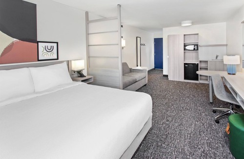 Rochester Hotel | Spark by Hilton Rochester South