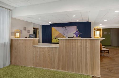 Rochester Hotel | Spark By Hilton Rochester University Area