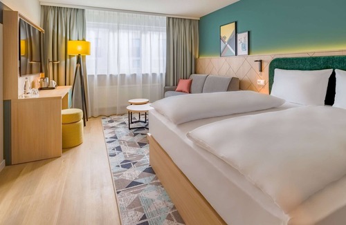 Sindelfingen Hotel | Spark by Hilton Stuttgart Sindelfingen