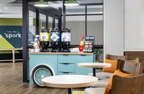 Northeast Virginia Beach Hotel | Spark by Hilton Virginia Beach Oceanfront