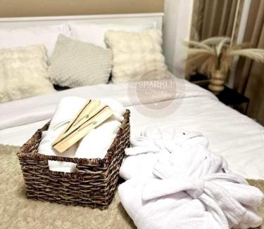Paranaque Resort | Sparkle Luxury Suites