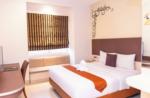 Sukabumi Hotel | Sparks Odeon Sukabumi - Artotel Curated