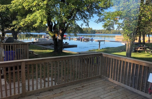 Lavigne Cottage | Sparrow #10 Graceland Cottages