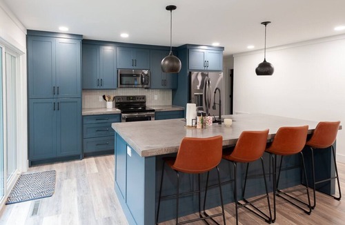 Seneca House | Sparrow's Haven